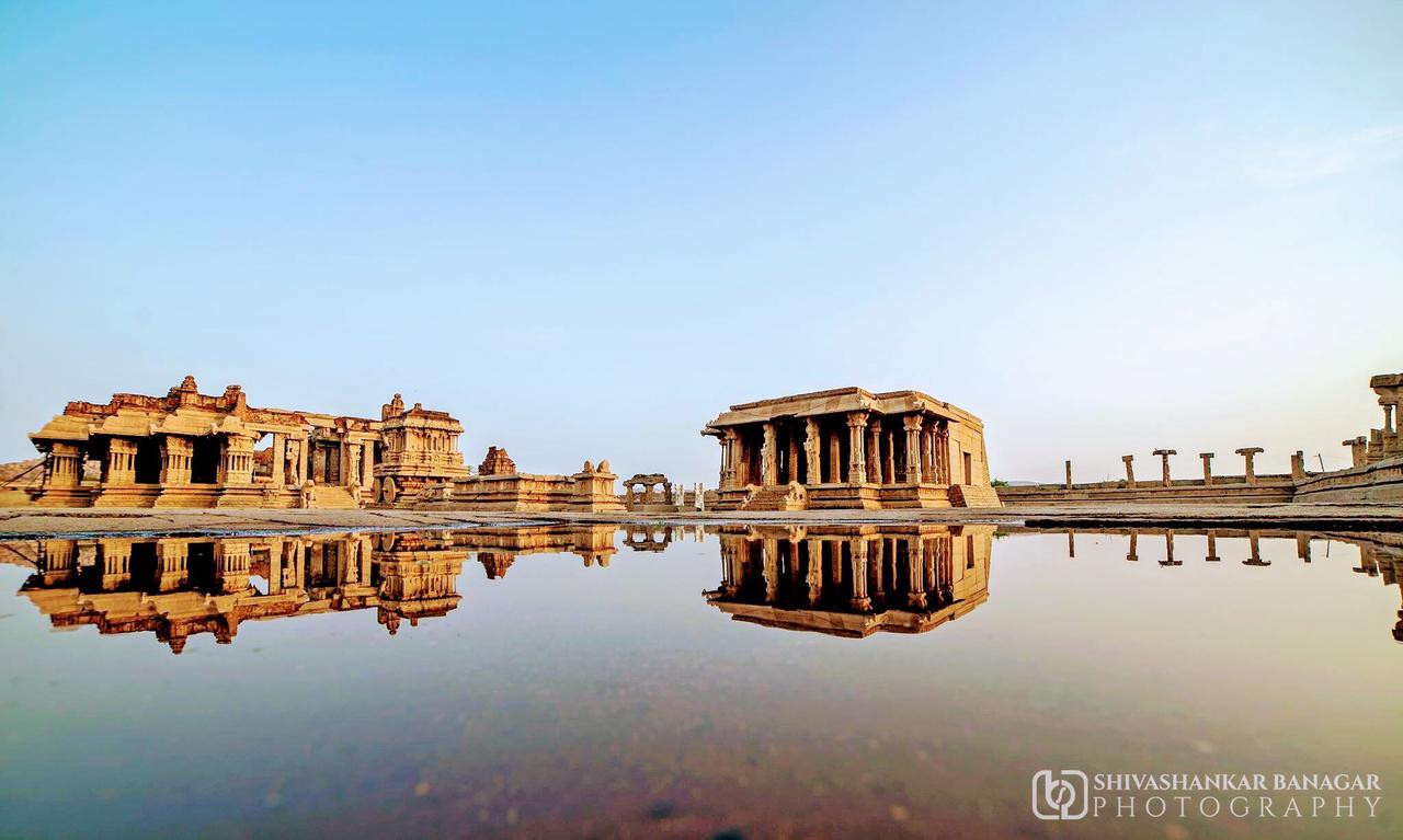 Hotel Varsha Хампи Экстерьер фото